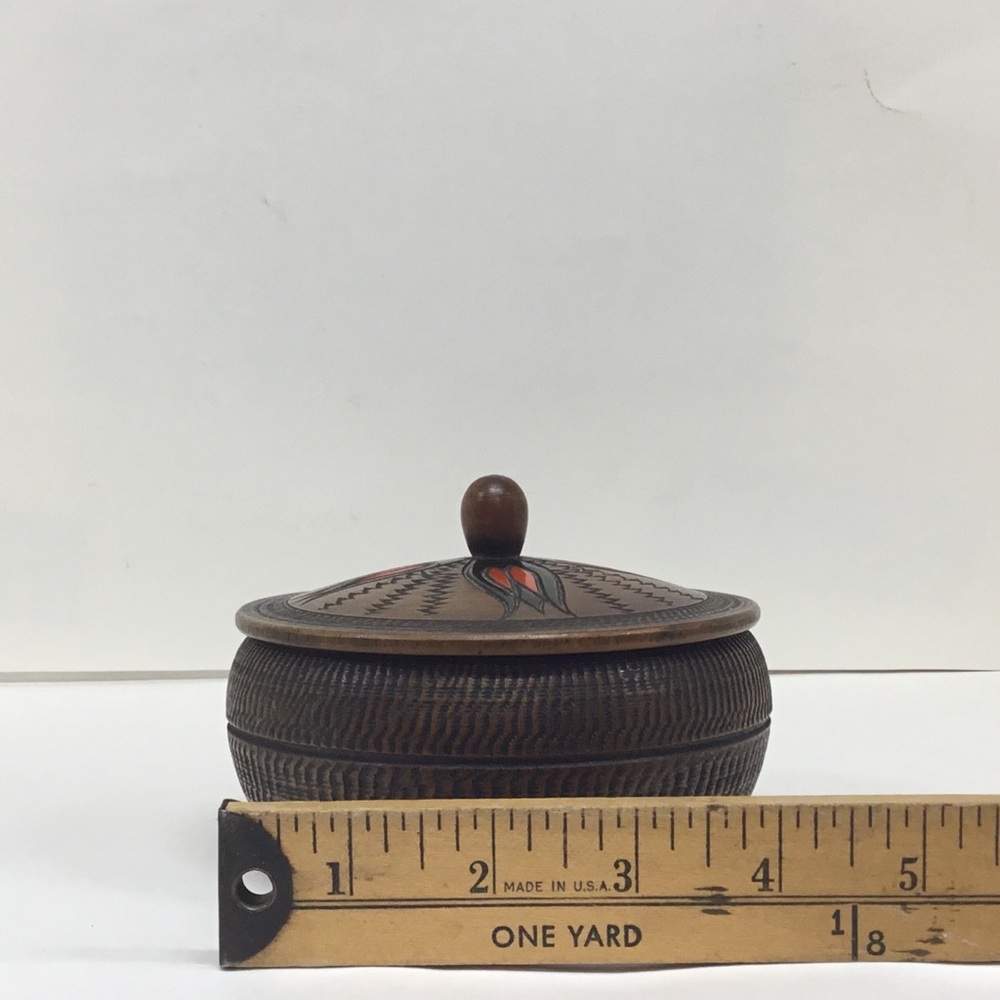 Vintage Wooden Trinket Box - Picture 5 of 6